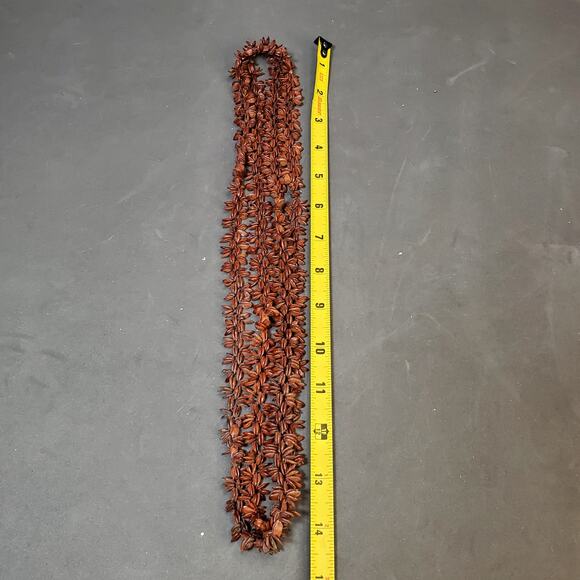 Hilo Hatties Necklace Brown Seed Pod Strand 28" Vtg Hawaiian Necklace - Picture 4 of 4